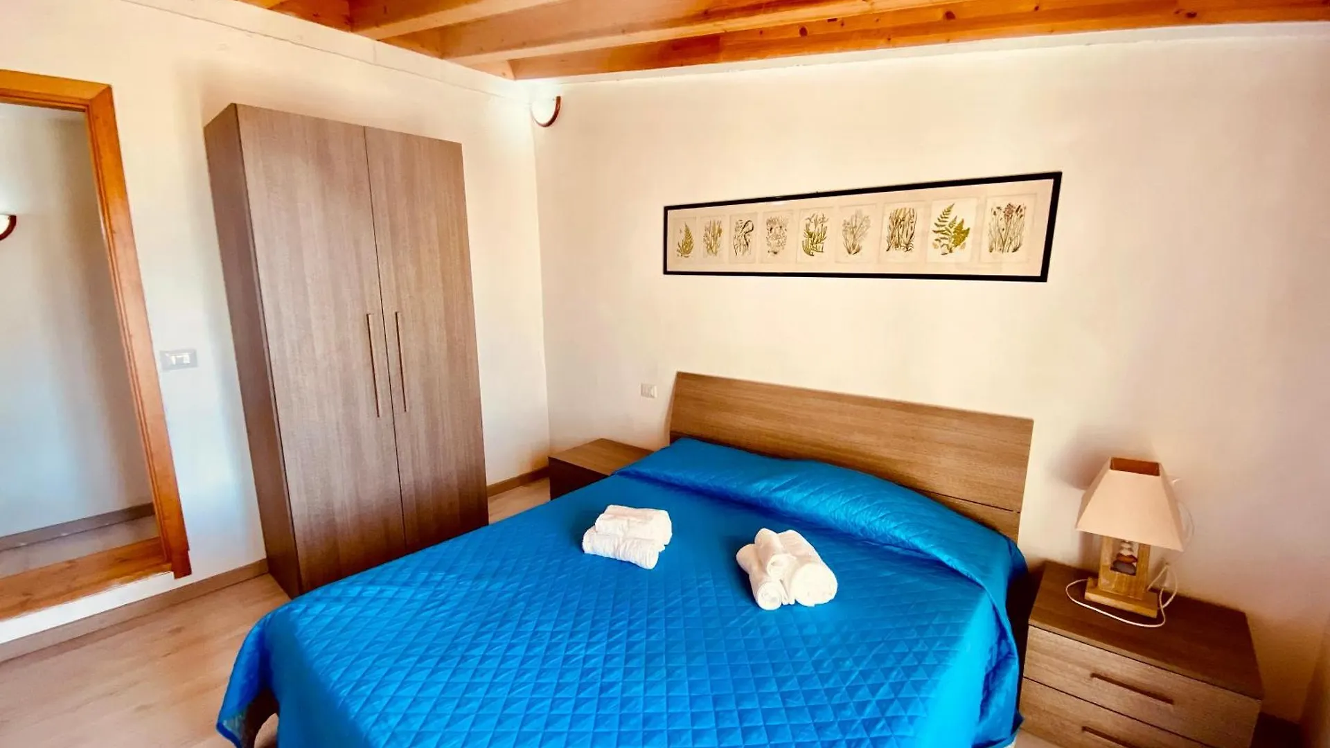 A.I.R. Villa Marinedda Isola Rossa 0*,  Italy